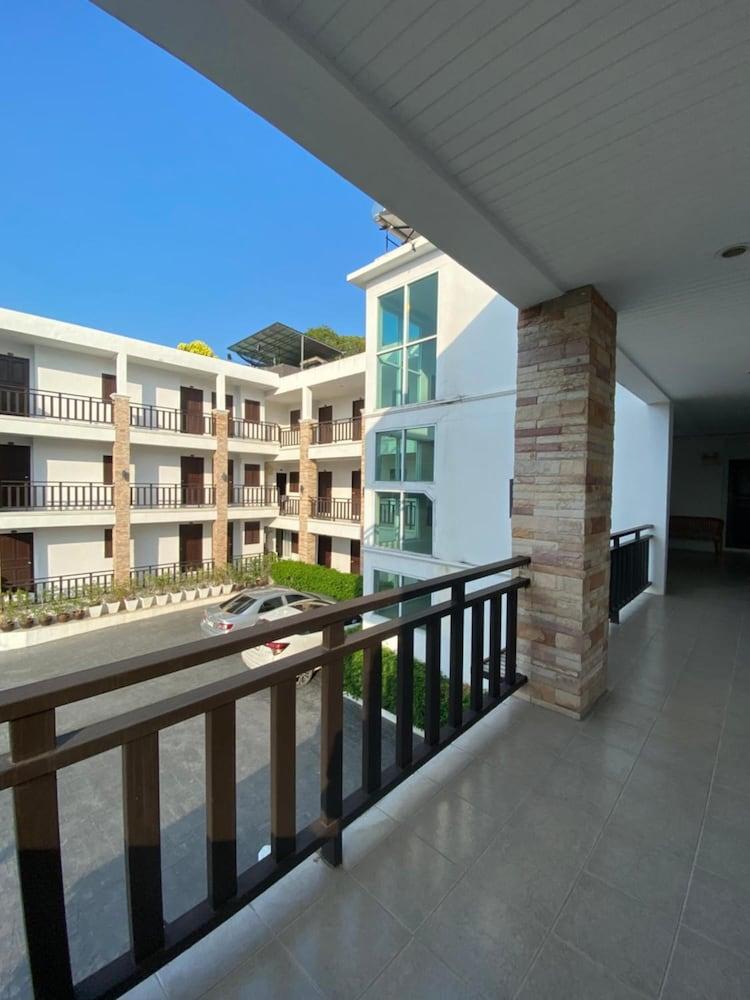Mm Hill Koh Samui Hotel - Sha Certified Strand von Chaweng Exterior foto